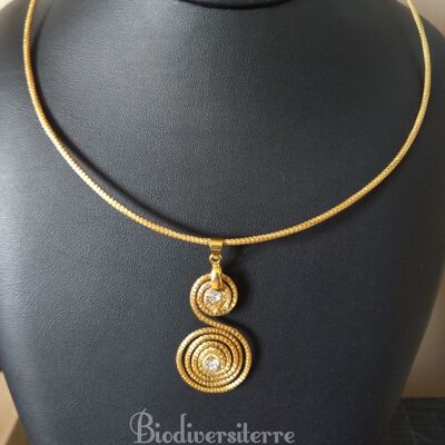 Halskette „Elegance Strass“ aus Capim Dourado, „Vegetable Gold“ aus Brasilien