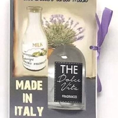 Acqua profumata_Milk and lavender fragrance