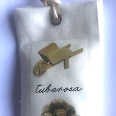Miniatures of perfumed wax_Tuberose fragrance