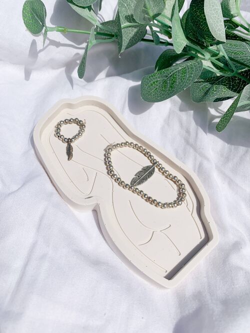 Concrete goddess tray , White