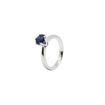 Eveline Ring mit blauem Londoner Topas