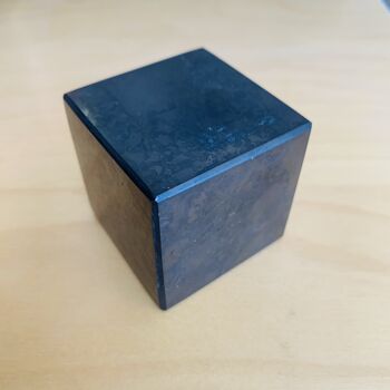 Cube "Purification des Énergies" en Shungite polie 6