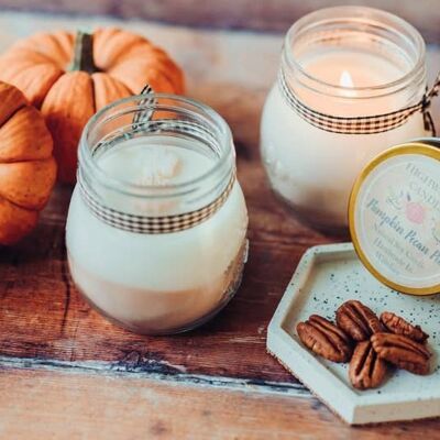 Highworth Candles (  Pumpkin pecan pie)