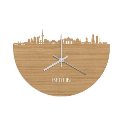 clock-berlin-bamboo-text