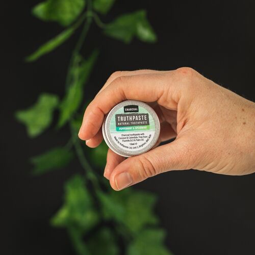 Charcoal Peppermint & Spearmint travel zero waste toothpaste