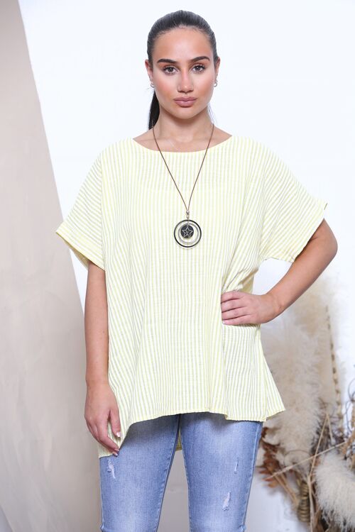 Yellow stripe pattern top with necklace