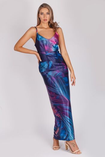 Robe longue en satin à la coupe droite 2