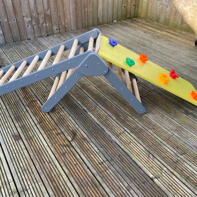 Chunky Pikler / Montessori Inspired Early Years Climbing Triangle with Climber and Bridge - 5 Rungs (35mm Dowel) - Pastel Rungs (QBS107)