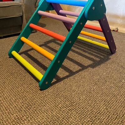 Chunky Pikler / Montessori Inspired Early Years Climbing Triangle - 5 Rungs (35mm Dowel) - Bright Rungs (QBS152)