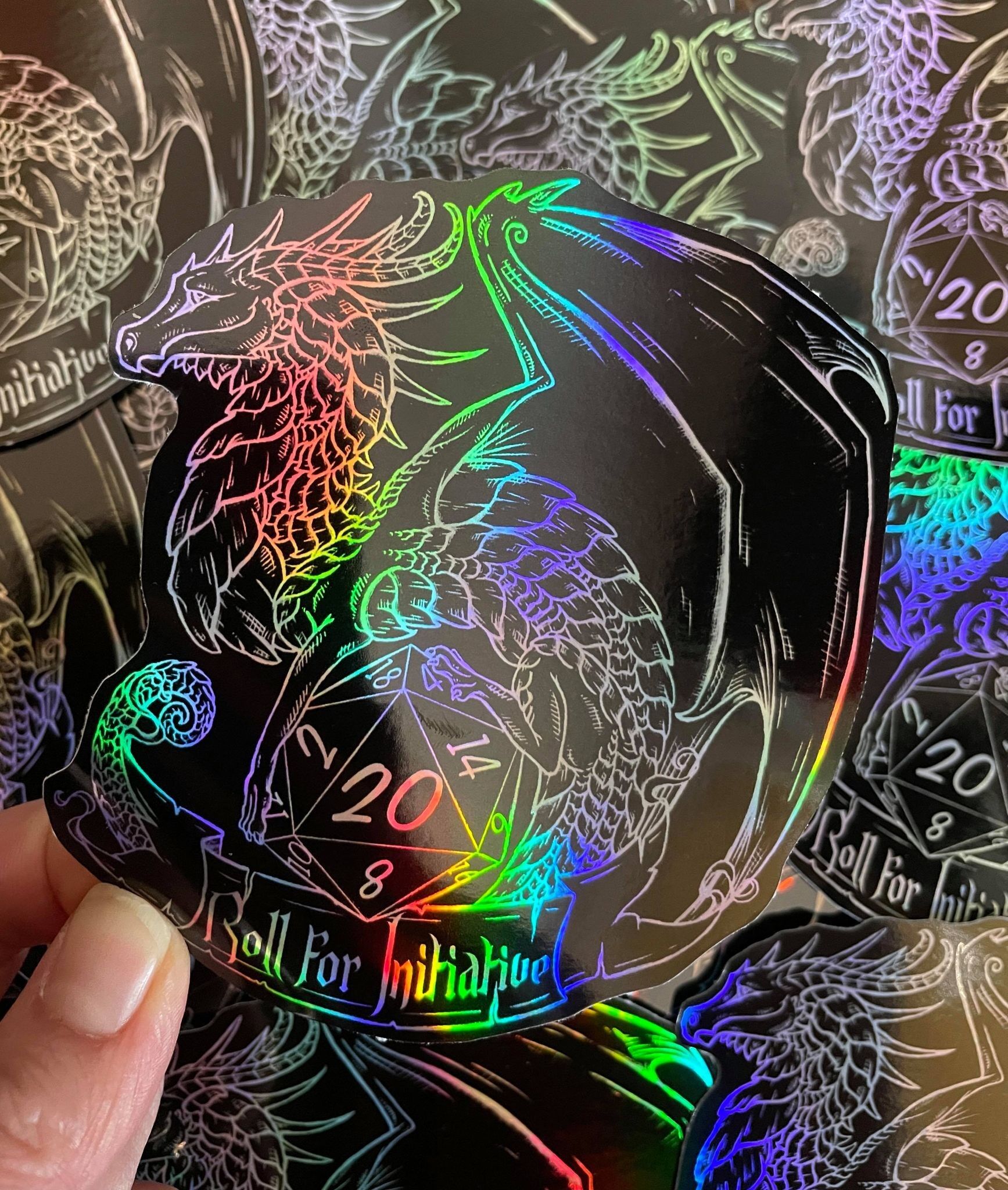 Rollo para la iniciativa Dragon Holo Vinyl Sticker