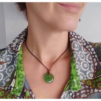 Collier en verre recyclé, collier africain, collier en verre, amoureux de la nature, collier écologique, pendentif recyclé, artisanat pur 5