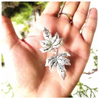 Broche pour vestes, feuille de fermoir en argent, boucle fermoir pour ponchos, fermoir kimono, cadeau pour femme, accessoires de veste, cadeau pour les clients, accessoire de veste