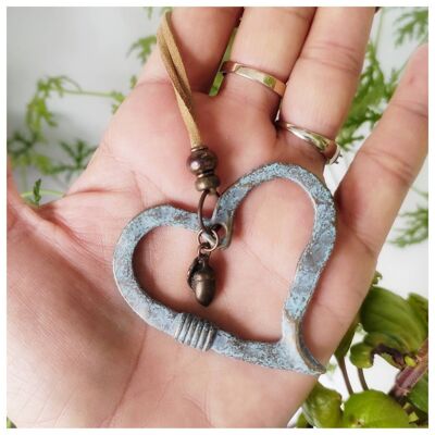 Antike antike Herzkette, Vintage-Herzanhänger, Kupfer- und Türkiskette, wunderschöne Halskette mit Kupferanhänger, für eine besondere Mutter