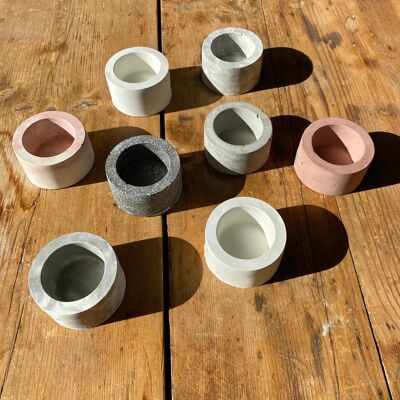 Mini Round Concrete Pot / Tea Light Holder