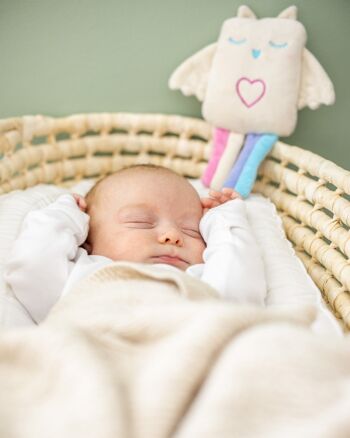 Poupée d'endormissement avec sons de respiration et rythme cardiaque pour bébés prématurés et sensibles - Lulla Owl 4