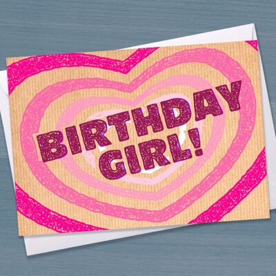 Carte de joyeux anniversaire "Birthday Girl", carte d'anniversaire typographique, conception de timbres, carte pour un ami,