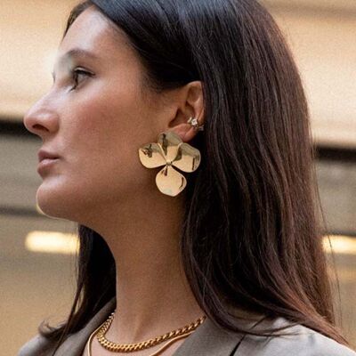Amalia gold large flower earrings | Handmade jewelry in France