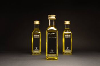 Huile d'olive italienne à la truffe blanche - Du Piémont Italie 1