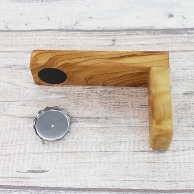 Magnetic soap holder made of olive wood