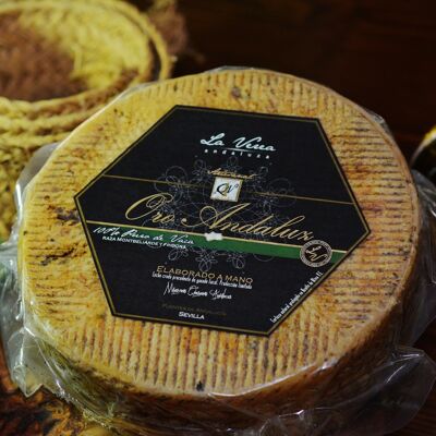 Formaggio stagionato artigianale a latte crudo. 1kg ca.