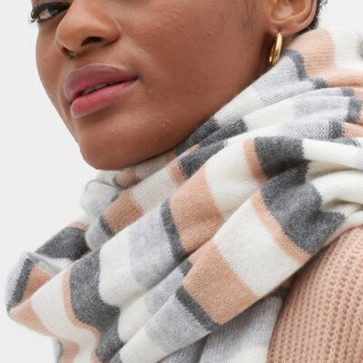 Cashmere Lofty Blanket Scarf in Striped