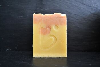 Savon ylang patchouli et curcuma - Madagascar 2