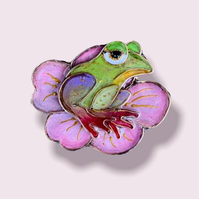 Frog brooch made and hand painted