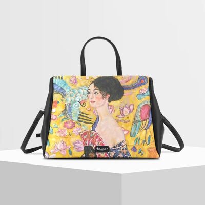 Cukki Bag by Gracia P - Woman with a fan