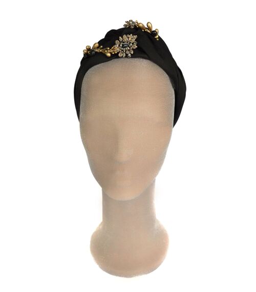 Diadema Negra con Porcelana y Broche