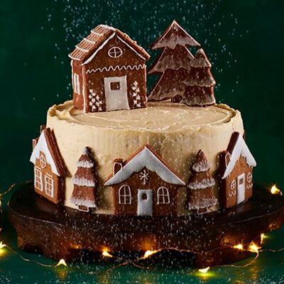 Christmas Gingerbread Cake