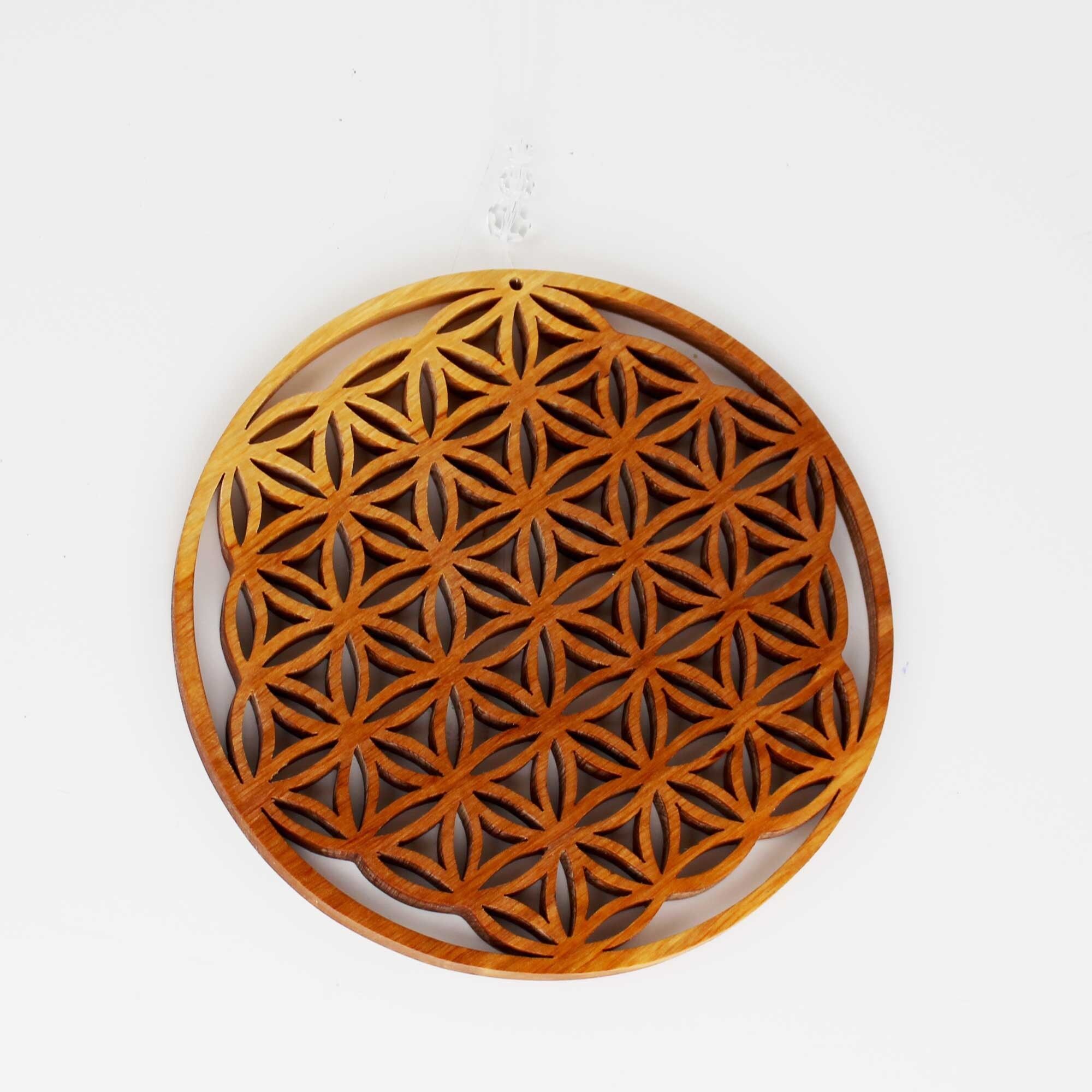 Blume des Lebens Fensterdeko aus Erlenholz