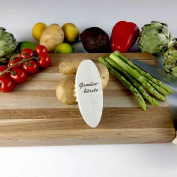 Brosse à légumes en bois 14cm 2