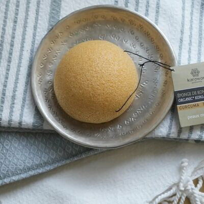 Organic Konjac sponge enriched with Turmeric, in bulk