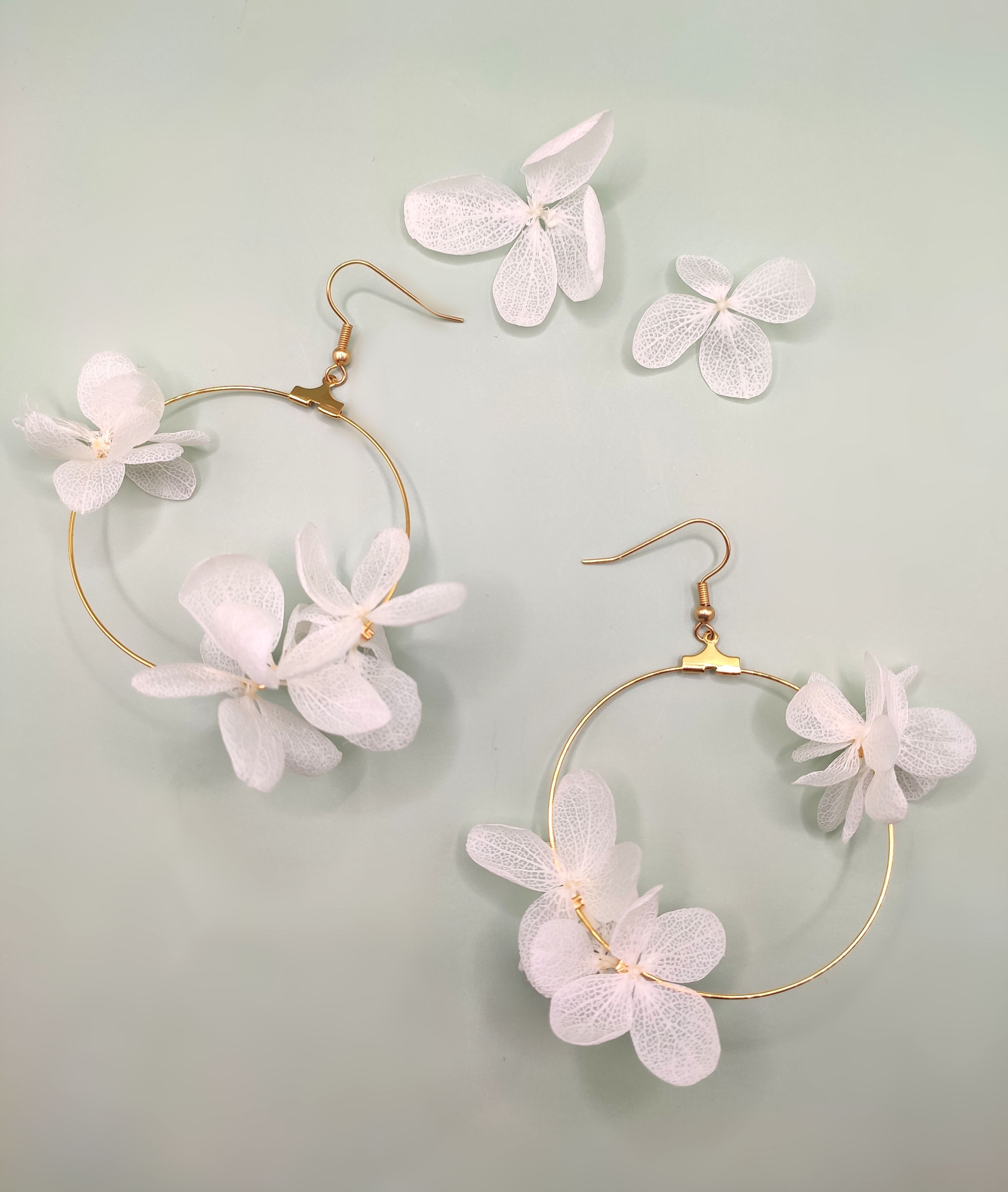 Buy wholesale Cléo gold fern earrings