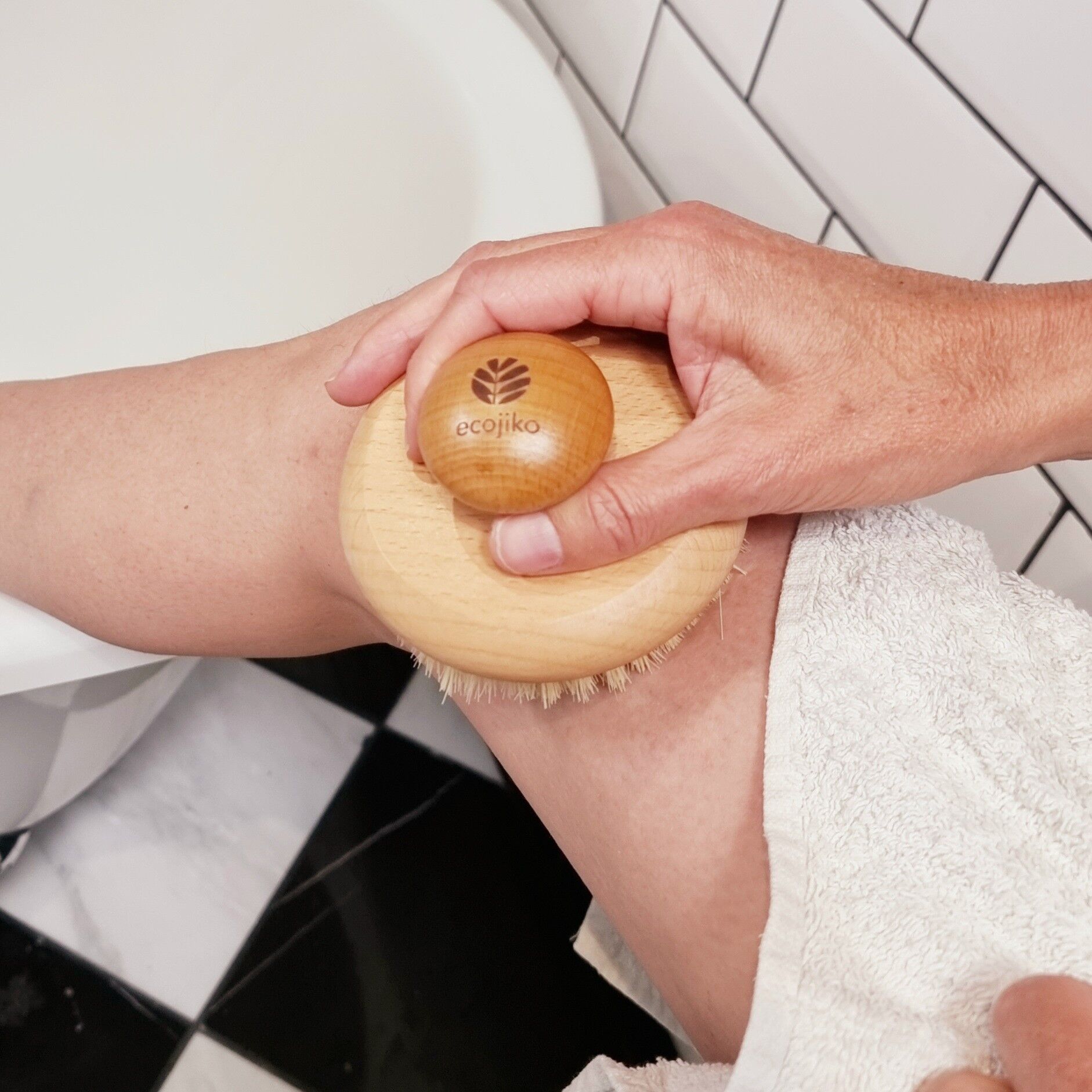 Natural Exfoliating Dry Body Brush