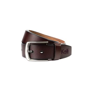 K4003BB | Ceinture Homme en Cuir Véritable, Lisse. Couleur marron foncé. Dimensions de la boucle en bronze à canon : 120 x 3,7 x 0,5 cm (tour de taille 105 cm). Conditionnement : Boîte cadeau fond/couvercle rigide 1