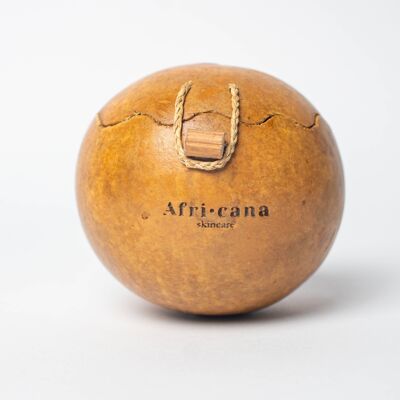 Unrefined Shea Butter from Ghana in Full calabash design