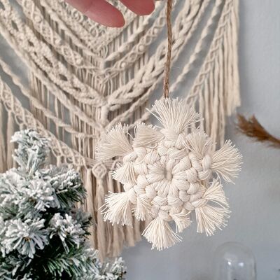 Copo de nieve pequeño de macramé para árbol de Navidad, decoraciones para árboles de Navidad, colgantes boho, decoraciones para árboles de Navidad
