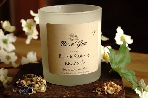 Black Plum & Rhubarb Scented Candle - Soy & Coconut Wax