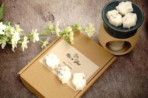 Damson Plum, Rose & Patchouli Scented Wax Melts