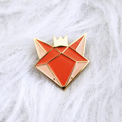 Crowned fox enamel pin