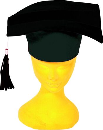 Chapeau doctoral diplômé 2