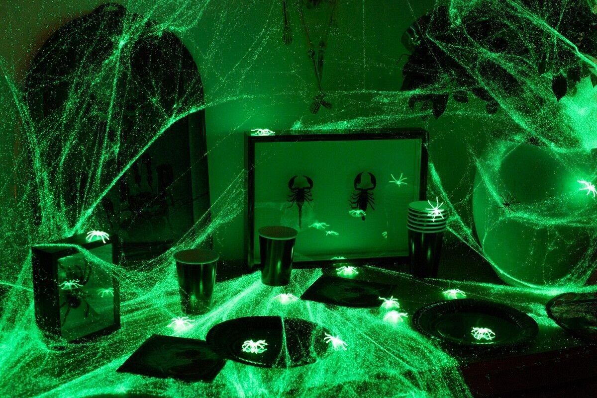 Spider Web Glow in the Dark - 100 grams