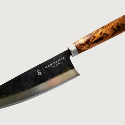 Professional chef's knife, extremely sharp all-purpose knife made of carbon steel, with an elegant oval tamarind wooden handle, kitchen knife handmade in Vietnam, 20 cm