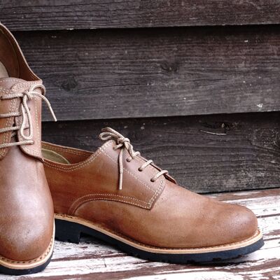 Annapurna Leather Shoes - Natural