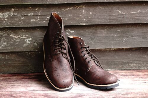 Everest Cork Lace-Up Boots- Brown