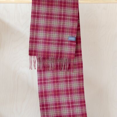 Lambswool Scarf in Fraser Heather Tartan