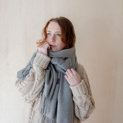 Cashmere Blanket Scarf in Grey Melange