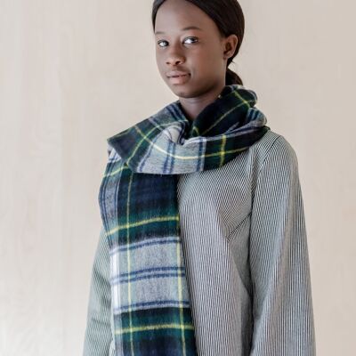 Lambswool Oversized Scarf in Gordon Dress Tartan