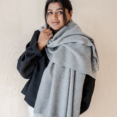 Lambswool Blanket Scarf in Grey Melange